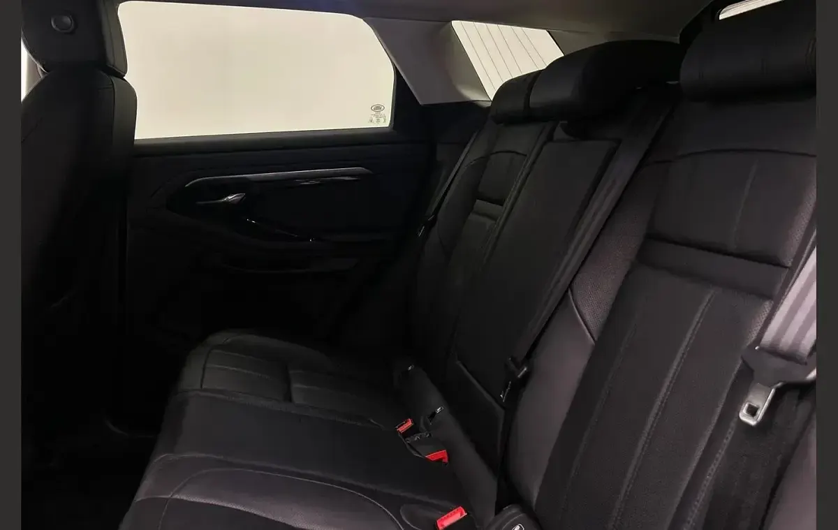 Used Land Rover Range Rover evoque S 180 HP (132 kW) 2019 Black SUV