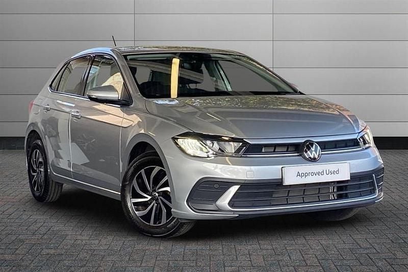 Silver Used 2024 VW Polo Life Hatchback | £18,595 (Good price) - Image 1/4