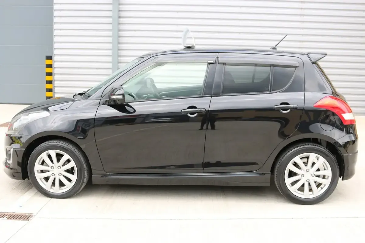 Used Suzuki Swift 2024 Black Hatchback