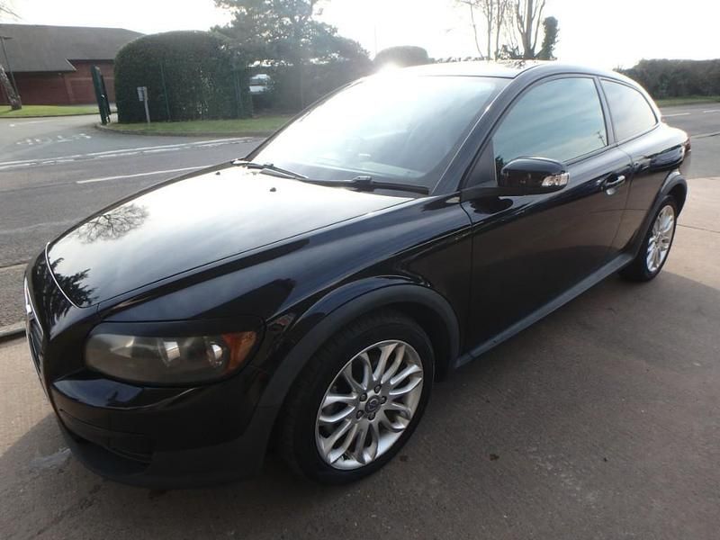 Used Volvo C30 SE 170 HP (125 kW) 2009 Black Hatchback