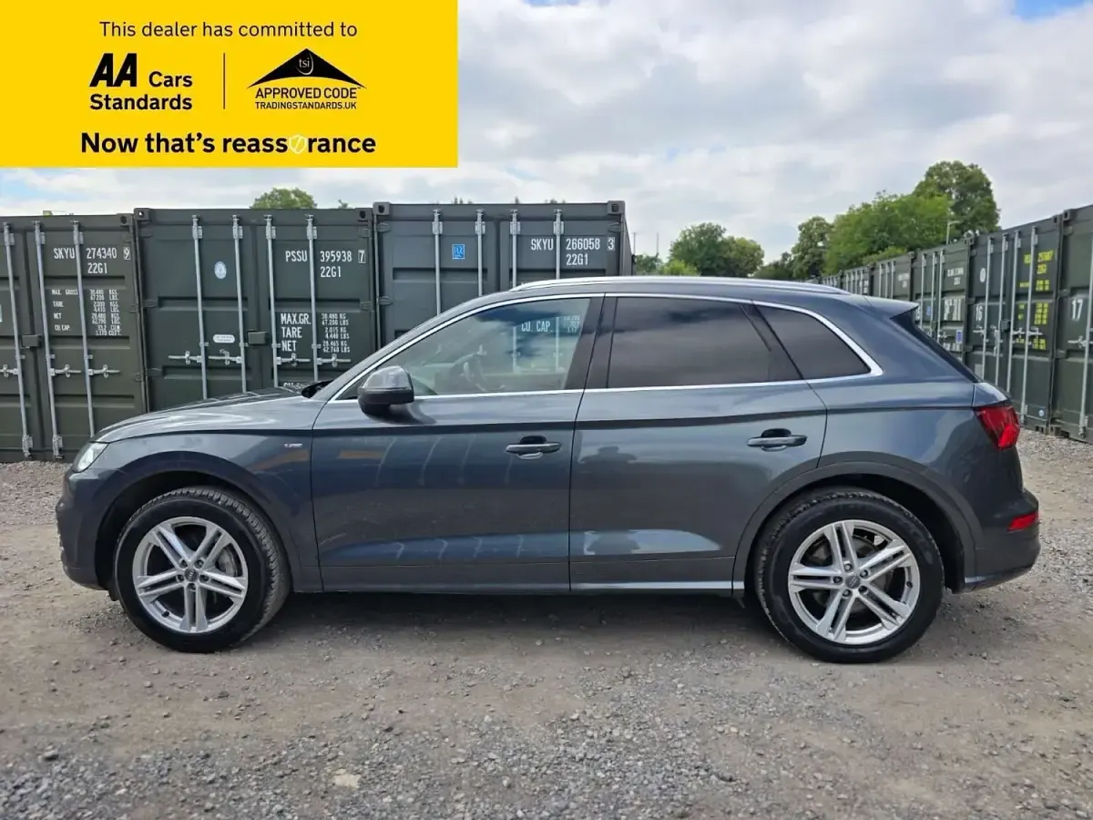 Used Audi Q5 S-Line 190 HP (139 kW) 2017 Grey SUV