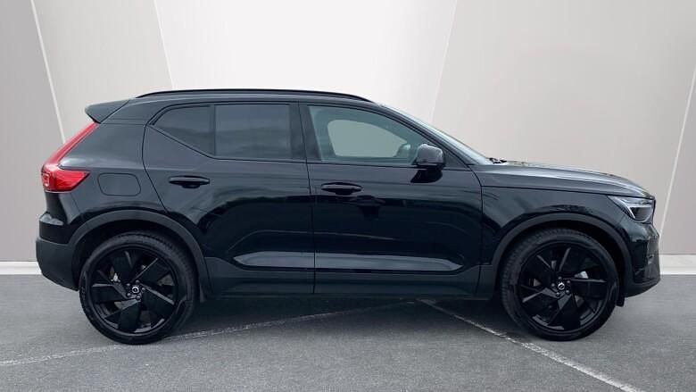 Used Volvo XC40 Plus 163 HP (119 kW) 2025 SUV