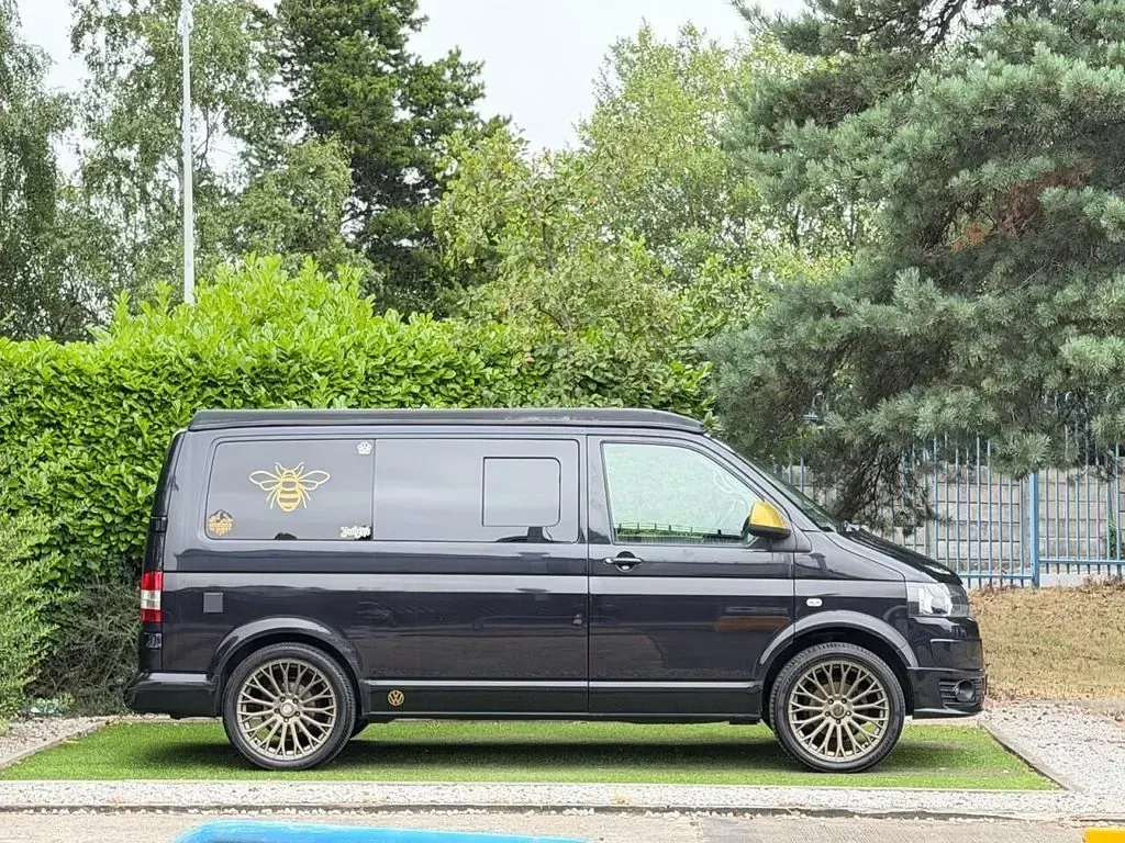 Used VW T5 Highline 102 HP (75 kW) 2015 Black Van
