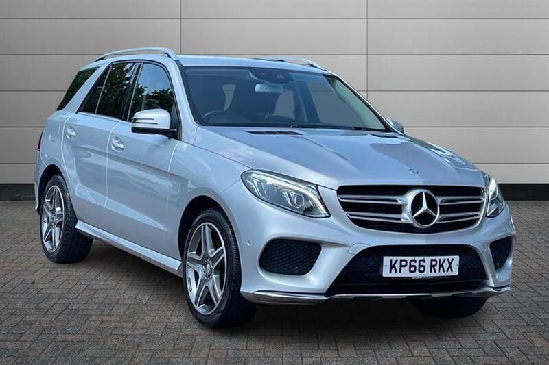 Iridium silver Used 2016 Mercedes GLE350 AMG line Estate | £21,595 (Fair price) - Image 1/4