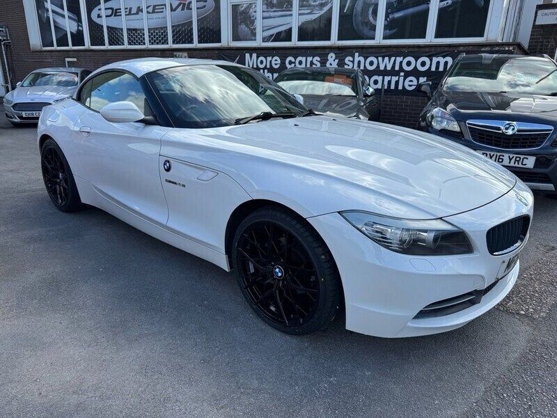 White Used 2011 BMW Z4 Sport Line Cabriolet | £9,290 (A bit pricey) - Image 1/4
