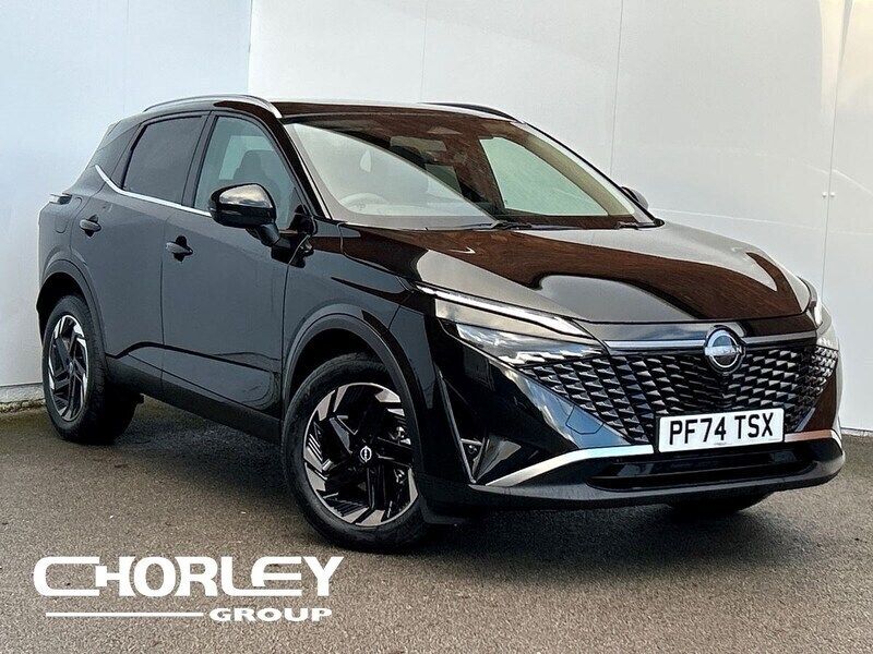 Black Used 2024 Nissan Qashqai N-Connecta SUV | £27,552 (Expensive) - Image 1/4