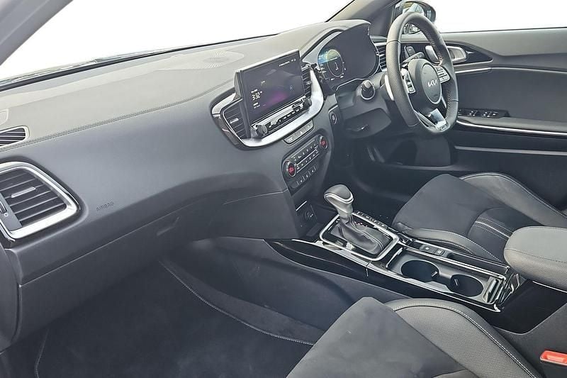 Used Kia Ceed GT-Line S 177 HP (130 kW) 2025 Black Hatchback