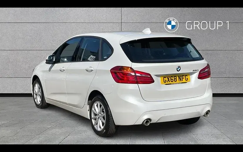 Used BMW 220 Active Tourer Performance 189 HP (139 kW) 2018 White MPV