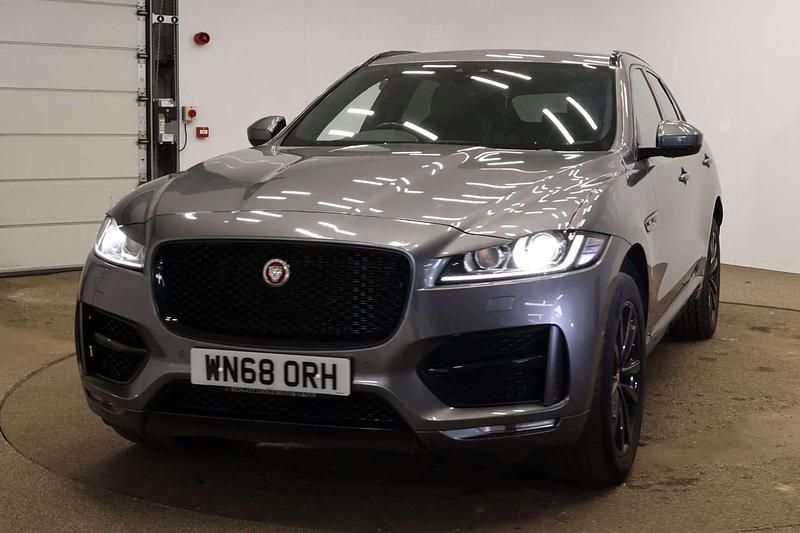 Begagnad Jaguar F-Pace R-Sport 2018 Grå SUV