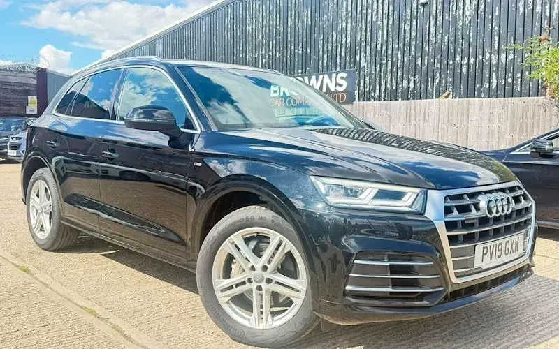 Used Audi Q5 S-Line 190 HP (139 kW) 2019 SUV