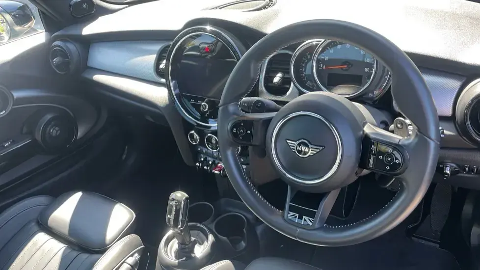 Used Mini Cooper S Exclusive 176 HP (129 kW) 2022 Grey Hatchback