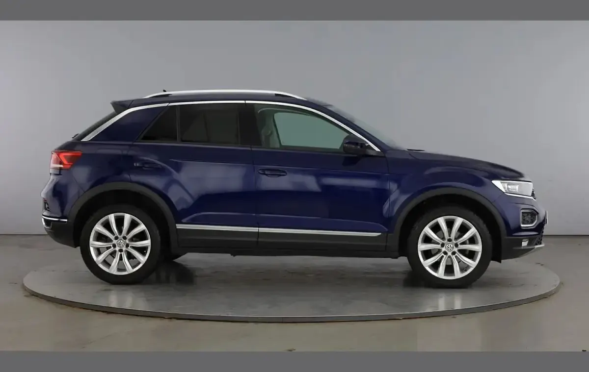 Used VW T-Roc SEL 150 HP (110 kW) 2019 Blue SUV