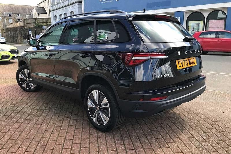 Used Skoda Karoq SE Drive 148 HP (108 kW) 2024 Black magic pearl effect SUV