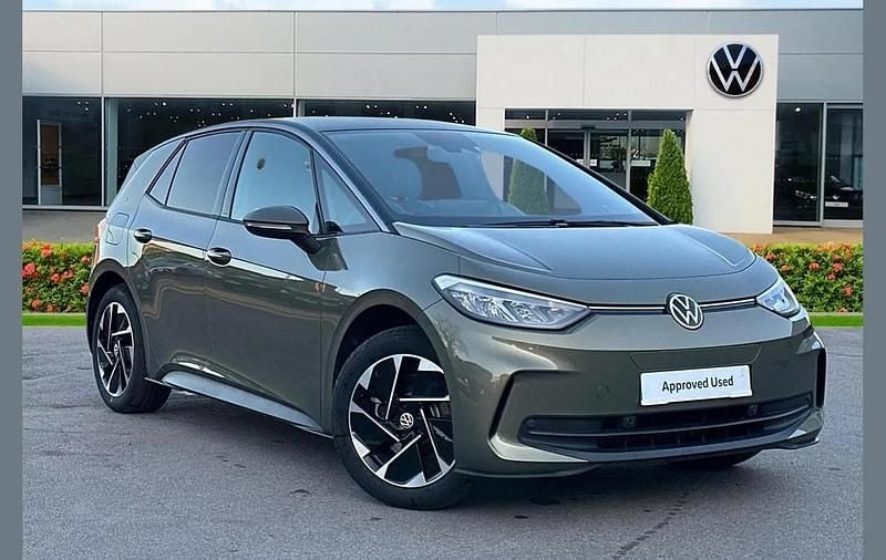 Used VW ID.3 Pure 125 kW (170 HP) 2026 Green Hatchback