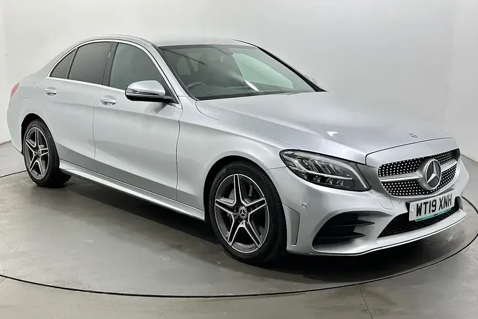 Used Mercedes C300 AMG line 258 HP (189 kW) 2019 Sedan