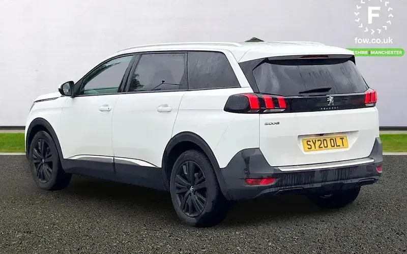 Used Peugeot 5008 Allure 131 HP (96 kW) 2020 White SUV