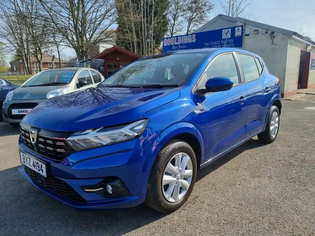 Used Dacia Sandero Comfort 91 HP (66 kW) 2022 Blue Hatchback