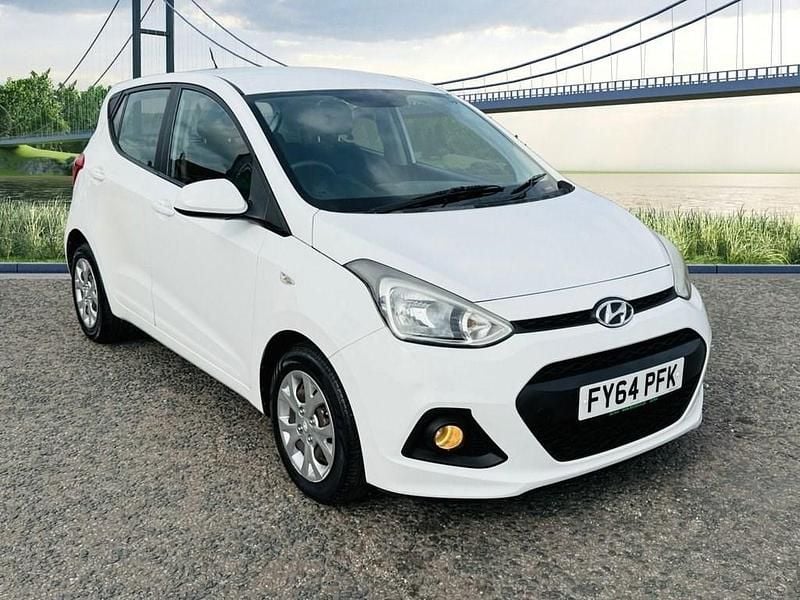 White Used 2014 Hyundai i10 SE Hatchback | £5,490 (Fair price) - Image 1/3