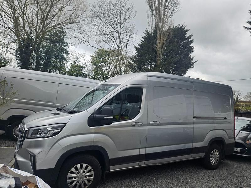 Used Maxus V90 2024 Silver Van