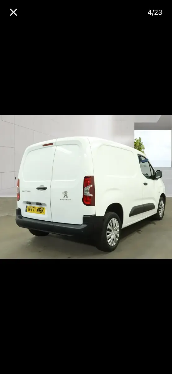 Used Peugeot Partner 131 HP (96 kW) 2022 White MPV