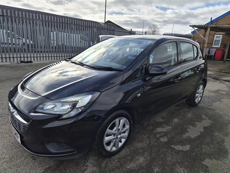 Used Vauxhall Corsa Design Edition 75 HP (55 kW) 2016 Black Hatchback