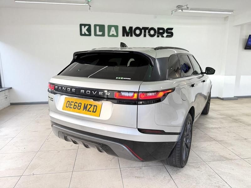 Used Land Rover Range Rover Velar SE Dynamic 180 HP (132 kW) 2018 Silver SUV