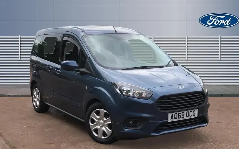 Used Ford Tourneo Zetec 101 HP (74 kW) 2019 Estate