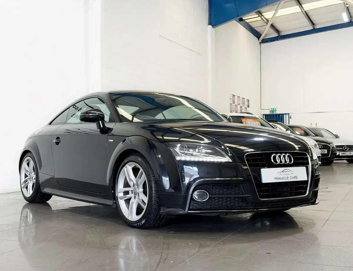 Used Audi TT S-Line 180 HP (132 kW) 2014 Black Coupe