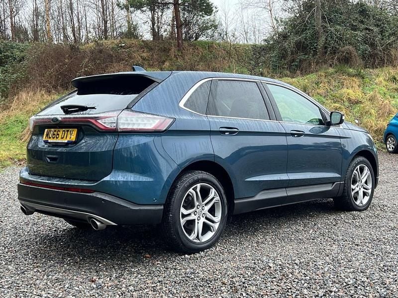 Used Ford Edge Titanium 210 HP (154 kW) 2017 Blue SUV