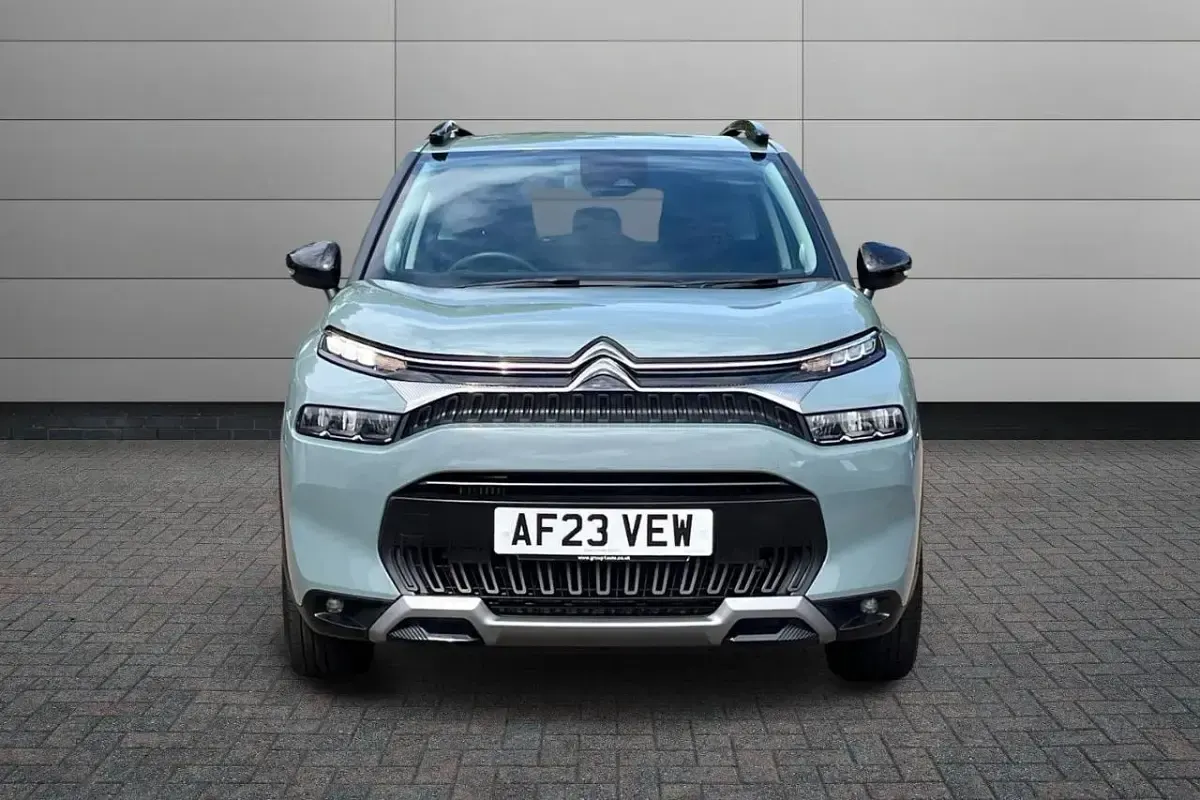 Usado Citroën C3 Aircross PureTech 110 CV (80 kW) 2023 Gris SUV