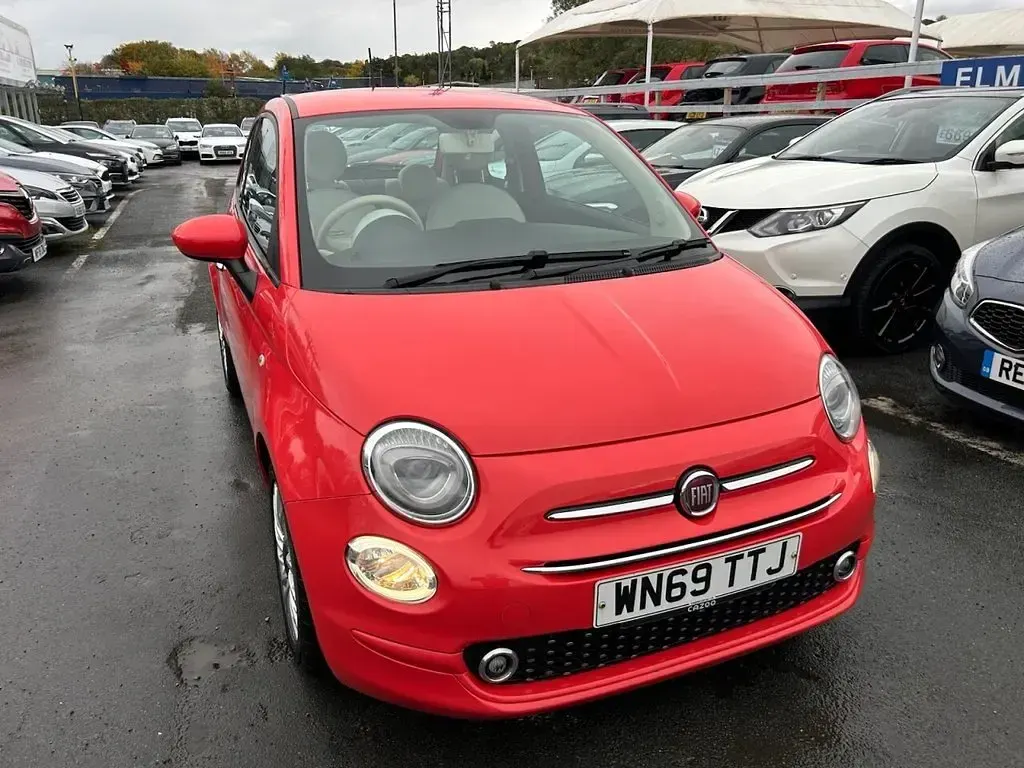 Used Fiat 500 Lounge 69 HP (50 kW) 2019 Pink Hatchback