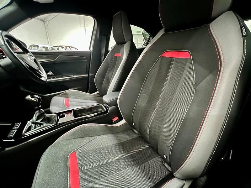 Second-hand Vauxhall Mokka SRi 2021 Alb SUV