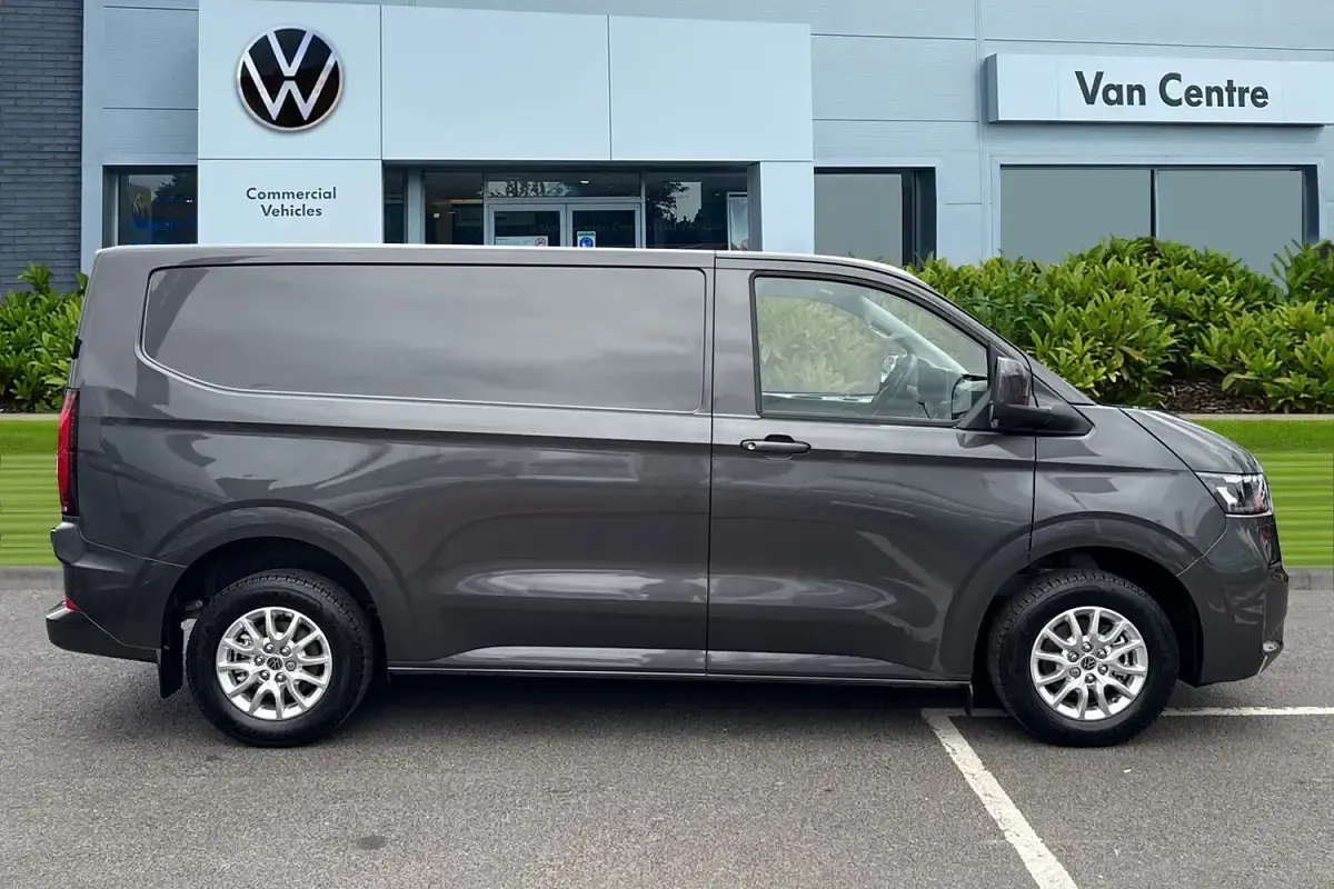 New VW T7 Pro 100 kW (136 HP) 2025 Grey Van