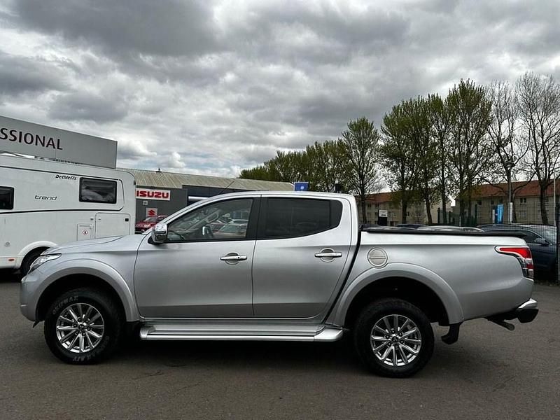 Used Mitsubishi L200 178 HP (130 kW) 2019 Silver Pickup