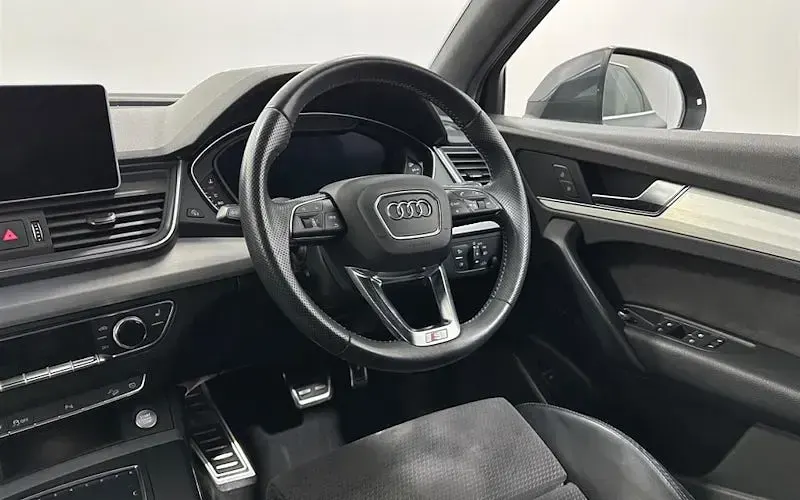 Used Audi Q5 S-Line 252 HP (185 kW) 2018 Grey SUV