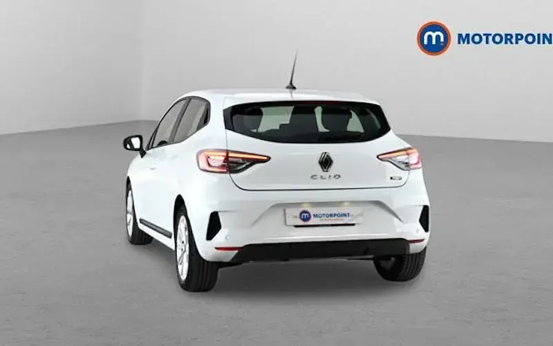 Used Renault Clio Evolution 143 HP (105 kW) 2025 Hatchback