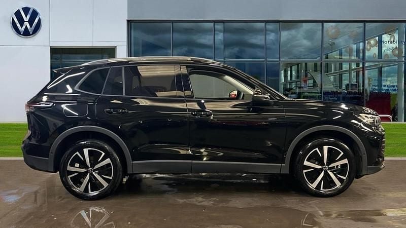 Used VW Tiguan Match 204 HP (150 kW) 2026 Grenadilla black metallic SUV