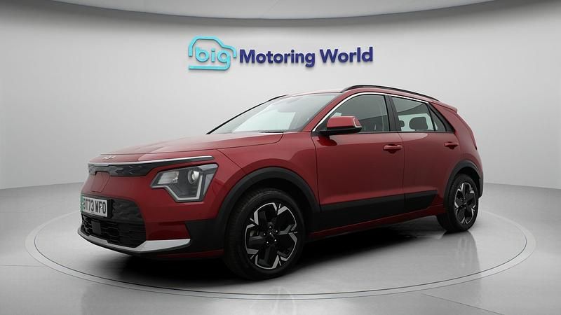 Used Kia e-Niro 147 kW (201 HP) 2024 SUV