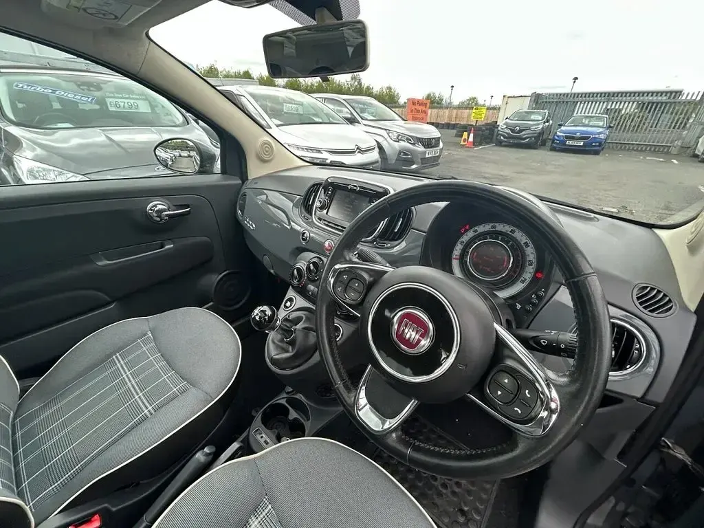 Gebraucht Fiat 500 Lounge 69 PS (50 kW) 2017 Grau Kleinwagen