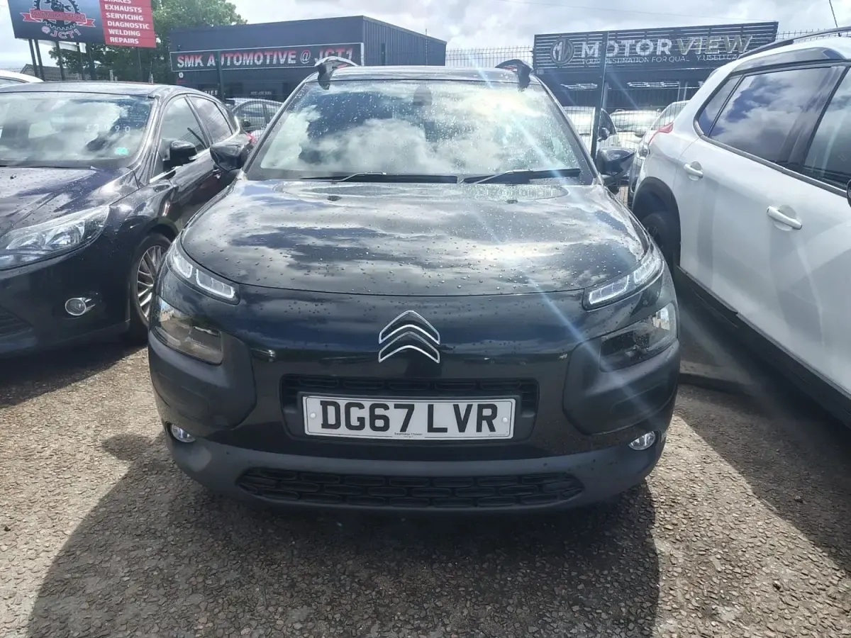 Usado Citroën C4 Cactus Flair 2017 Preto Citadino