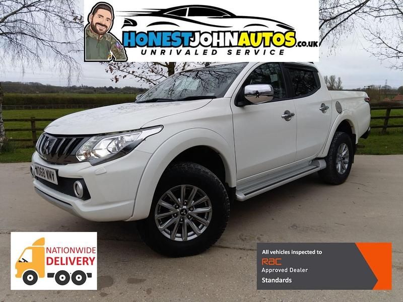 Used Mitsubishi L200 181 HP (133 kW) 2019 White Pickup