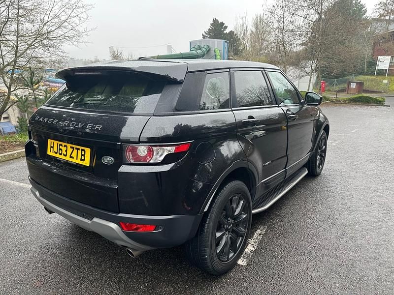 Used Land Rover Range Rover evoque Pure 190 HP (139 kW) 2013 Black SUV