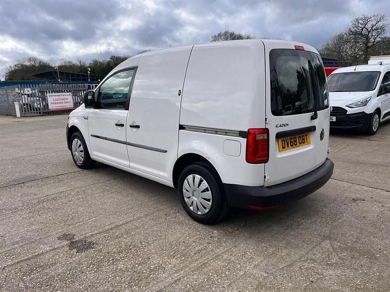 Used VW Caddy Startline 102 HP (75 kW) 2018 White MPV