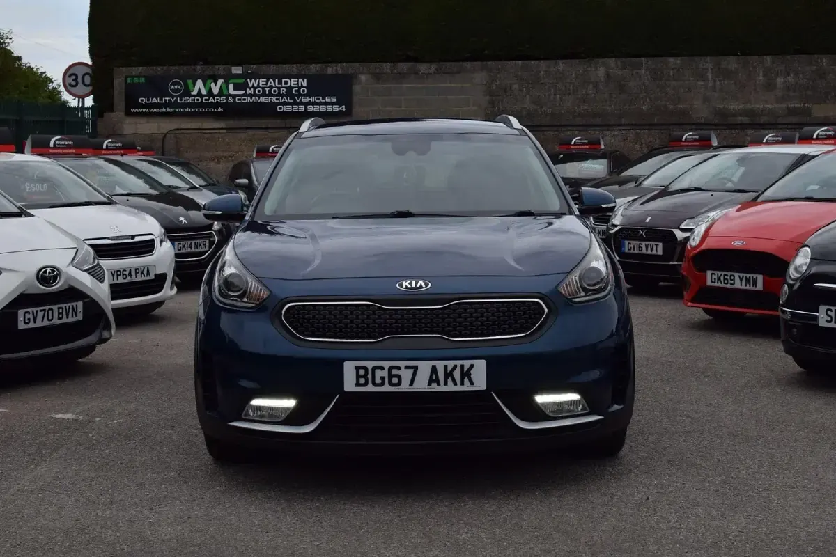 Used Kia Niro 141 HP (103 kW) 2017 Blue SUV