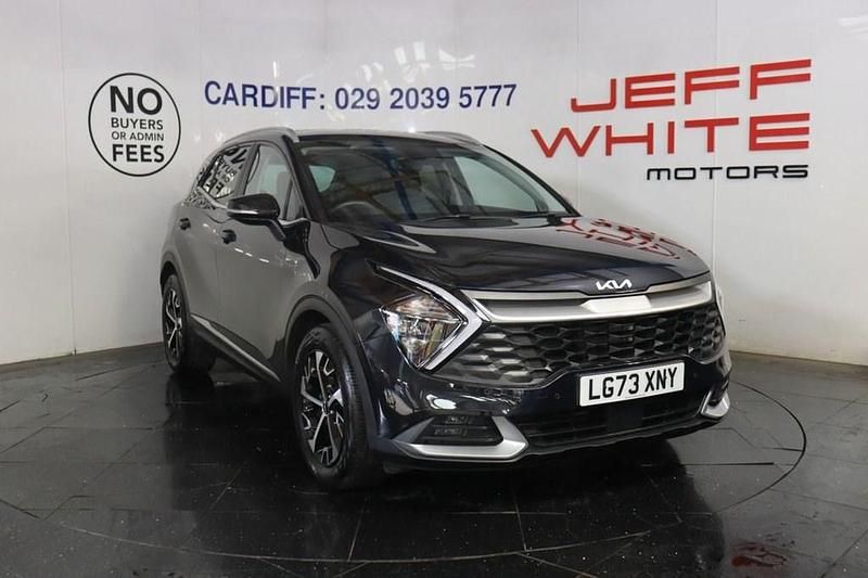 Black Used 2023 Kia Sportage Play SUV | £22,988 (Fair price) - Image 1/4