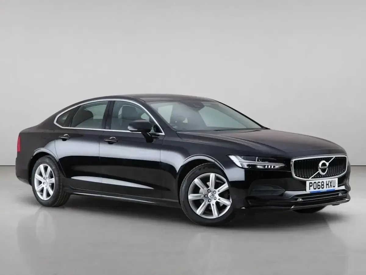 Used Volvo S90 Momentum 190 HP (139 kW) 2018 Sedan