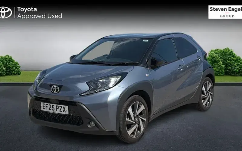 Used Toyota Aygo X 72 HP (52 kW) 2025 Grey SUV