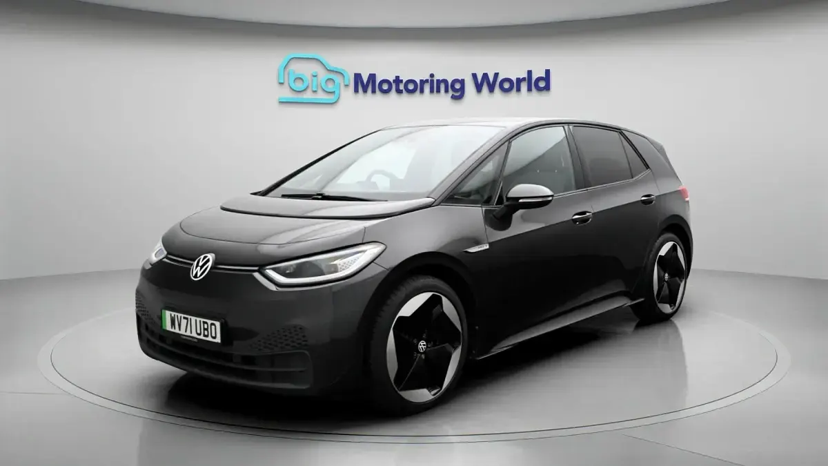 Begagnad VW ID.3 Pro 150 kW (204 HK) 2021 Grå Halvkombi