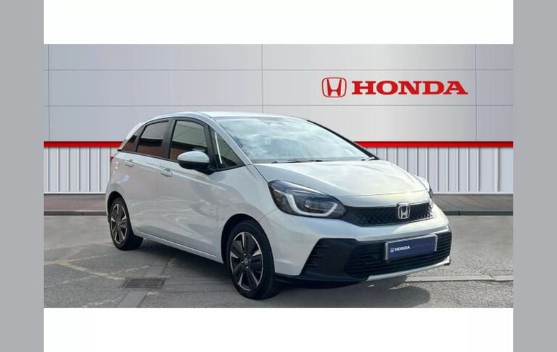 White Used 2024 Honda Jazz Advance Hatchback | £22,995 (Fair price) - Image 1/4
