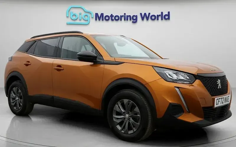Second-hand Peugeot 2008 Active+ 101 CP (74 kW) 2023 SUV